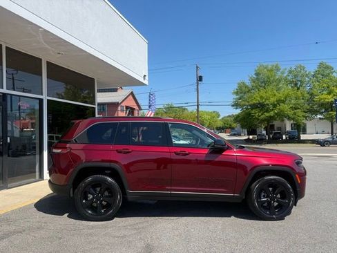 New 2026 Jeep Grand Cherokee Limited AWD/4WD image 29