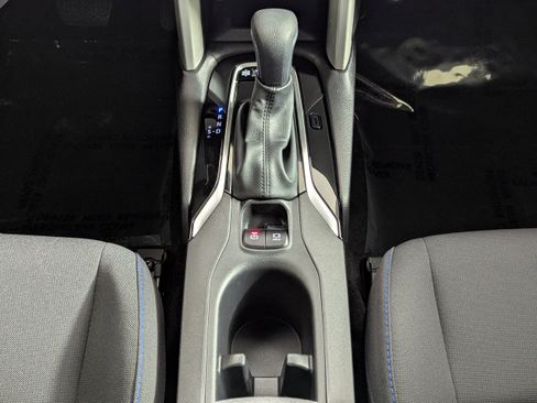 Used 2025 Toyota Corolla Cross AWD Hybrid image 17