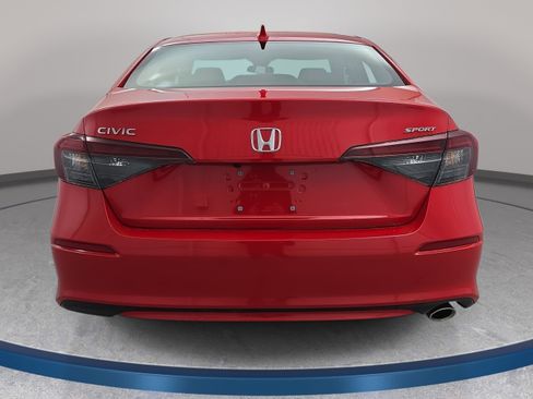 Used 2025 Honda Civic Sport image 6