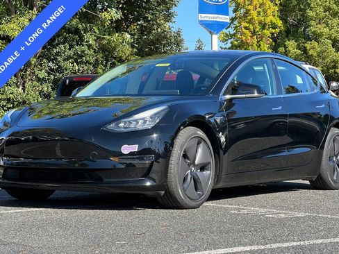 Used 2018 Tesla Model 3 Long Range image 8