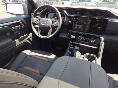 New 2026 GMC Sierra 1500 AT4 w/ AT4 Premium Package AWD/4WD image 33