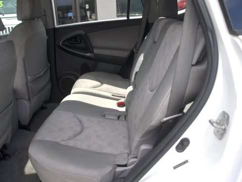 Used 2011 Toyota RAV4 4WD V6 w/ Tow Prep Pkg image 16