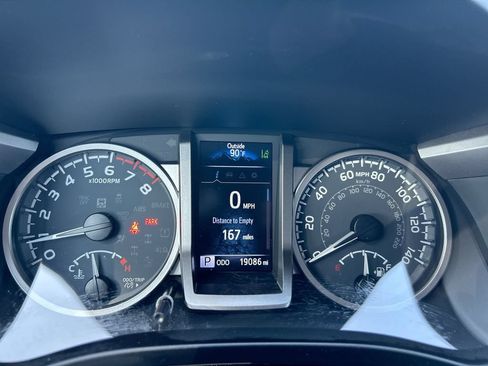 Certified 2023 Toyota Tacoma SR5 w/ Technology Package RWD image 22