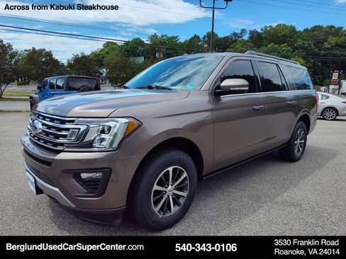 Used 2019 Ford Expedition Max XLT w/ Equipment Group 201A AWD/4WD image 8