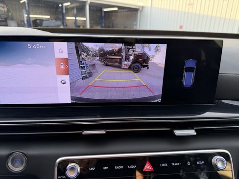 Used 2025 Genesis GV80 2.5T Standard image 21