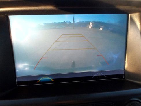 Used 2018 GMC Canyon SLE w/ SLE Convenience Package image 23