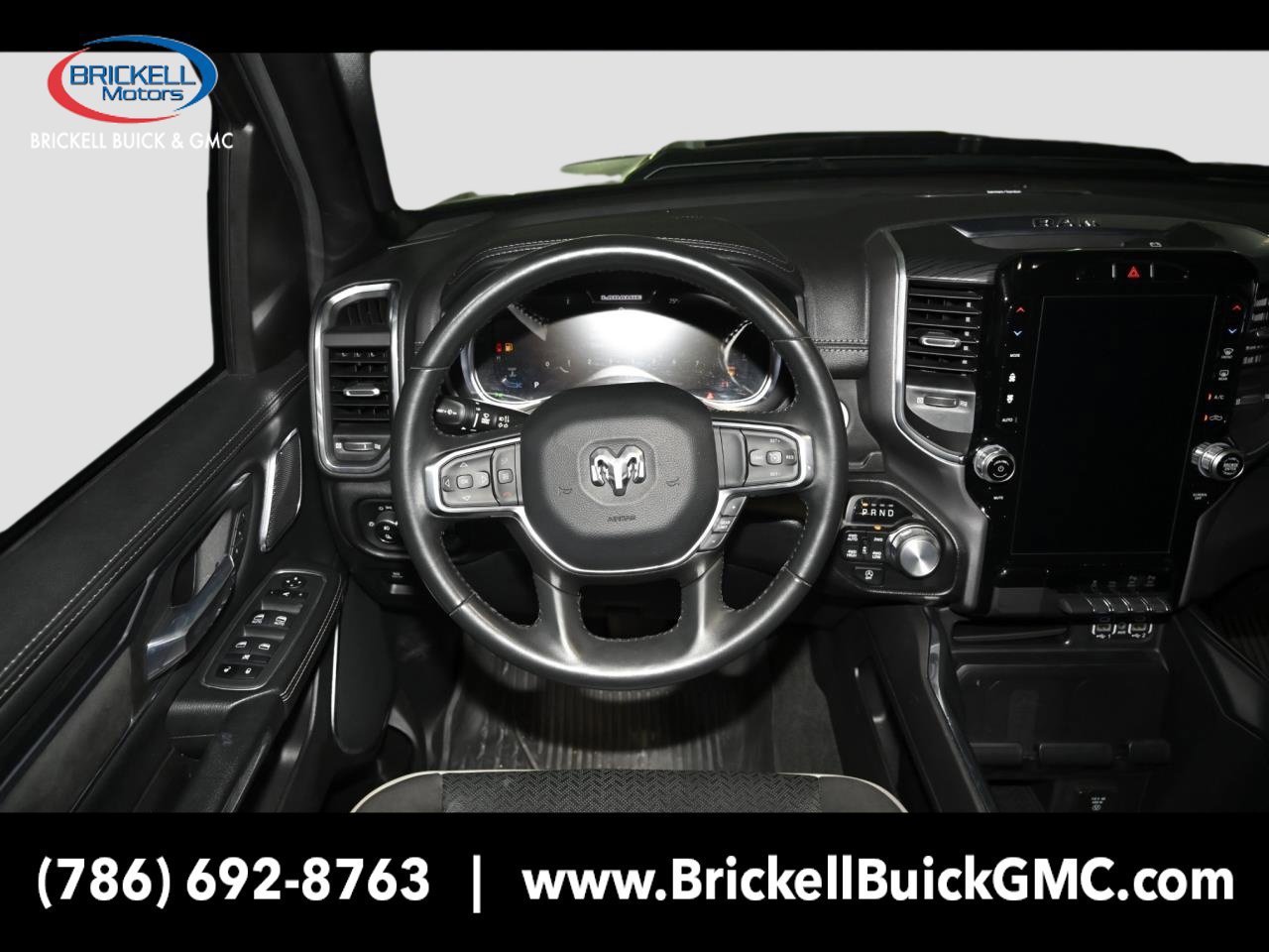Used 2024 RAM 1500 Laramie AWD/4WD image 18