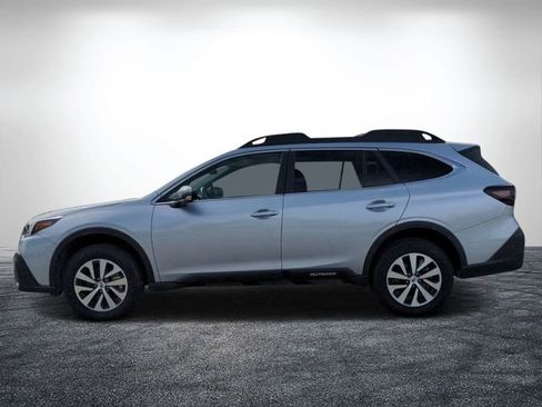 Used 2021 Subaru Outback Premium AWD/4WD image 7