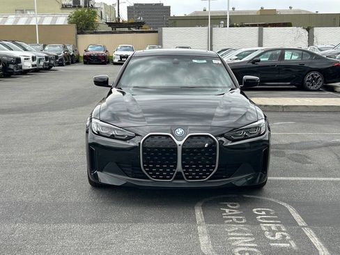 Used 2023 BMW i4 eDrive40 w/ Premium Package RWD image 8