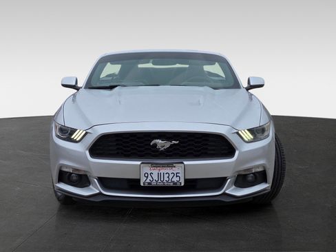 Used 2016 Ford Mustang V6 w/ Equipment Group 051A image 2