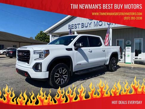 Used 2021 GMC Sierra 1500 AT4 w/ AT4 Premium Package image 1