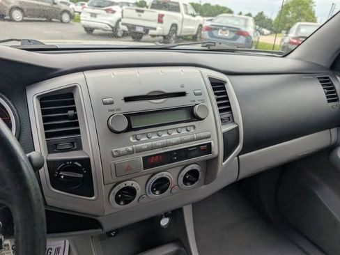 Used 2008 Toyota Tacoma 4x4 Double Cab image 18