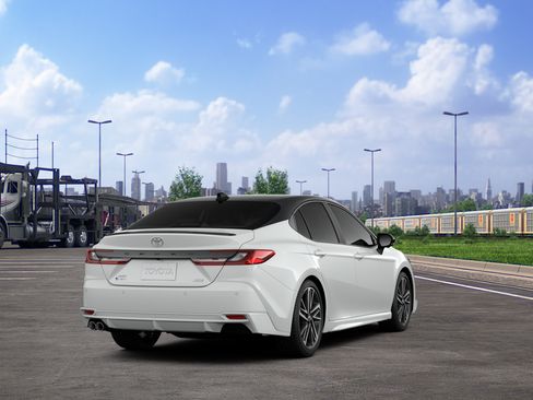 New 2026 Toyota Camry XSE w/ Premium Plus Package AWD/4WD image 9