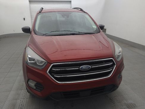 Used 2018 Ford Escape SE w/ SE Sport Appearance Package FWD image 14