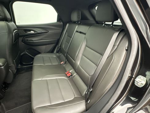 Used 2024 Chevrolet TrailBlazer RS w/ Convenience Package AWD/4WD image 14