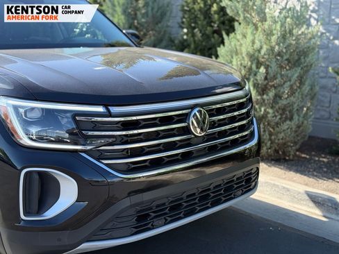 Used 2025 Volkswagen Atlas SE AWD/4WD image 15