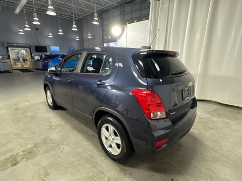 Used 2019 Chevrolet Trax LS FWD image 5