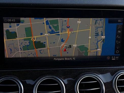 Used 2019 Mercedes-Benz E 300 image 12