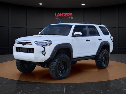 Used 2021 Toyota 4Runner Venture AWD/4WD image 1