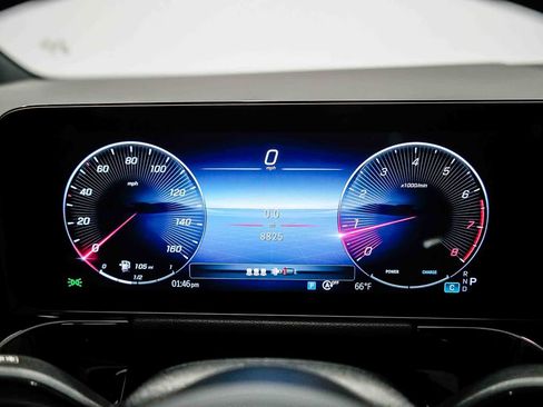 Used 2024 Mercedes-Benz GLA 250 image 24