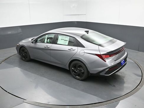 New 2026 Hyundai Elantra Sport image 20