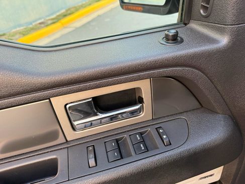 Used 2013 Ford F150 FX4 w/ Luxury Equipment Group AWD/4WD image 42