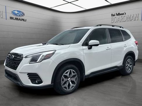 Used 2024 Subaru Forester Premium AWD/4WD image 10