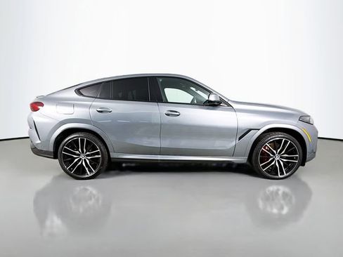 New 2026 BMW X6 xDrive40i w/ Climate Comfort Package image 8