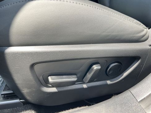 Used 2024 MAZDA CX-30 AWD 2.5 S w/ Preferred Package image 14