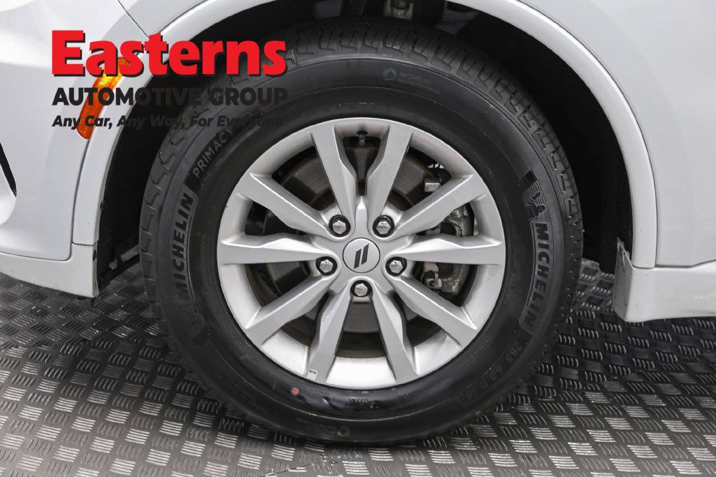 Used 2025 Dodge Durango GT RWD image 34