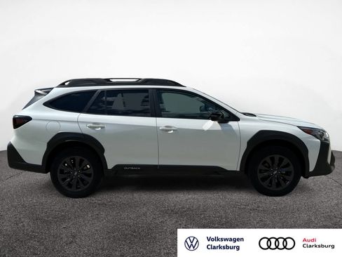 Used 2025 Subaru Outback Onyx Edition image 4