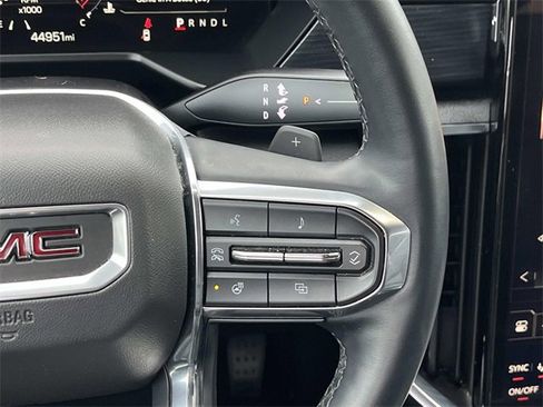 Used 2024 GMC Acadia Elevation image 18