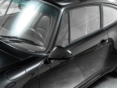 Used 1997 Porsche 911 Carrera S RWD image 33