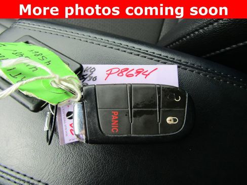Used 2024 Jeep Compass Trailhawk AWD/4WD image 17