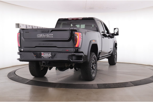 Used 2026 GMC Sierra 2500 AT4X w/ LPO, Black Badging Package AWD/4WD image 7