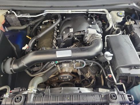 Used 2019 Chevrolet Colorado LT w/ LT Convenience Package RWD image 10