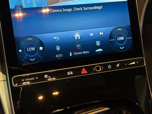 New 2026 Mercedes-Benz C 300 Sedan image 18