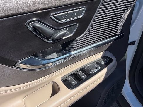 Used 2022 Lincoln Corsair FWD w/ Premium Package image 14