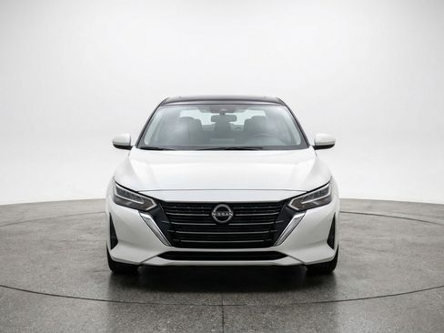 Used 2025 Nissan Sentra S FWD image 2