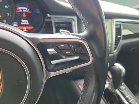 Used 2017 Porsche Macan GTS image 12