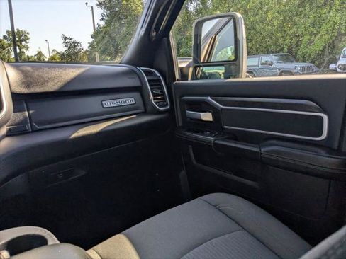 Certified 2024 RAM 2500 Big Horn AWD/4WD image 16