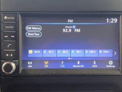 Used 2019 Nissan Frontier S image 25