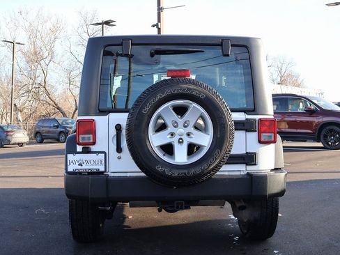 Used 2015 Jeep Wrangler Sport w/ Connectivity Group image 6