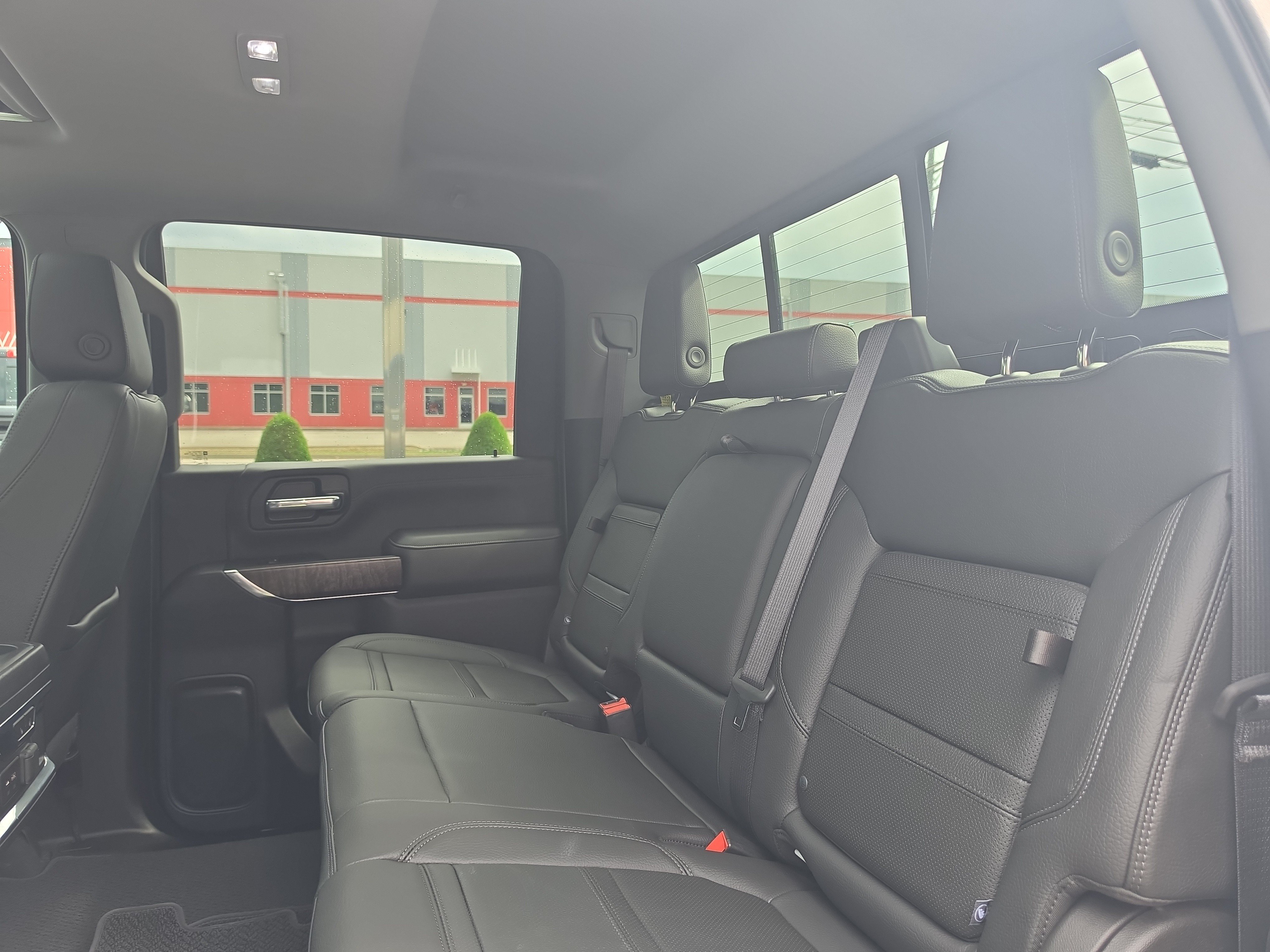 Used 2021 GMC Sierra 2500 Denali w/ Denali Ultimate Package AWD/4WD image 15