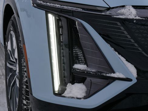 New 2026 Cadillac Lyriq Premium Sport image 14