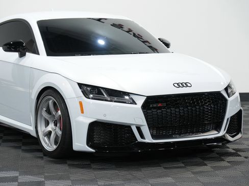 Used 2020 Audi TT RS w/ Technology Package image 9