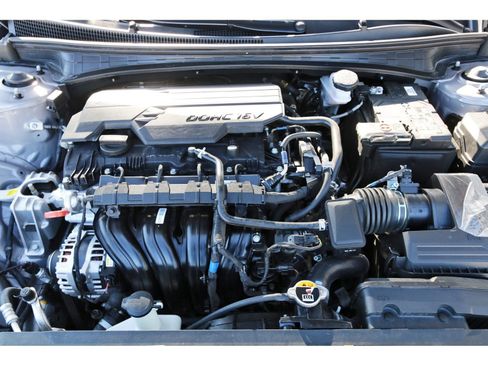 Certified 2024 Hyundai Elantra SEL w/ Convenience Package FWD image 33