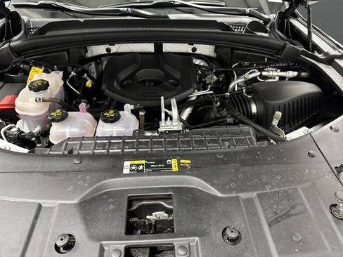 Used 2023 Jeep Grand Cherokee 4WD 4xe w/ Luxury Tech Group II image 43