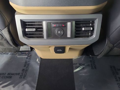 Used 2025 Ford F350 Lariat w/ Chrome Package image 18