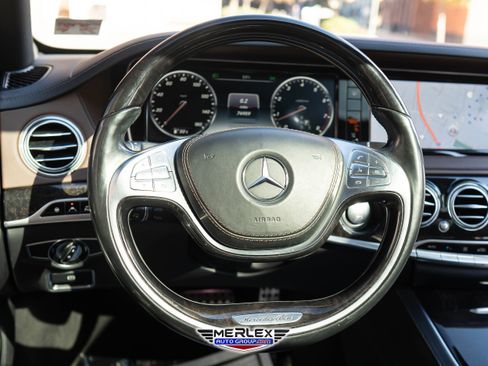 Used 2017 Mercedes-Benz S 550 4MATIC Sedan image 24